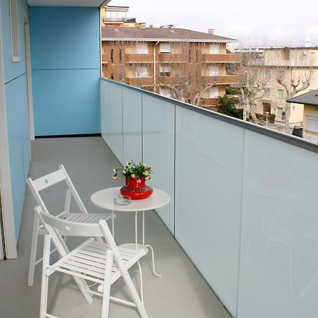 Residenza Edda Leilighet Lignano Sabbiadoro Eksteriør bilde