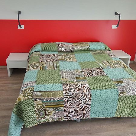 Residenza Edda Leilighet Lignano Sabbiadoro Eksteriør bilde